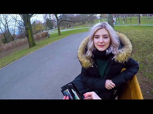 ❤️ Ақша үшін бейтаныс адамның ыстық спермасын жұтады - парктегі минет Ева Элфи Порно бойынша бізде ☑
